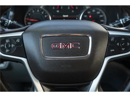 2023 GMC Acadia FWD SLT