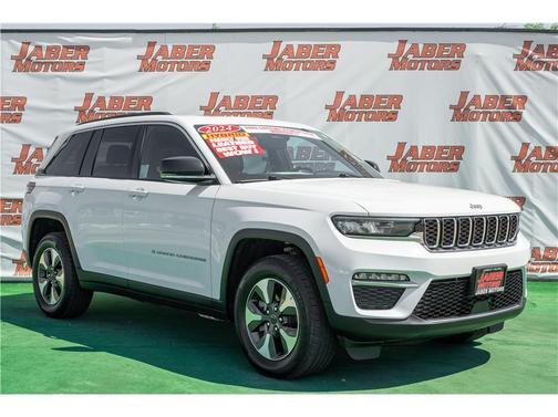 Bright White Clearcoat 2024 Jeep Grand Cherokee 4xe Base