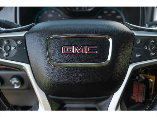 2017 GMC Canyon SLE