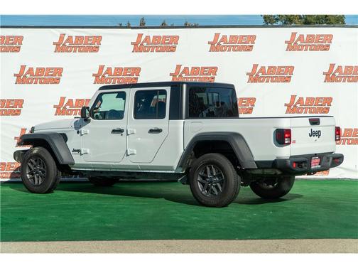 2025 Jeep Gladiator Sport S