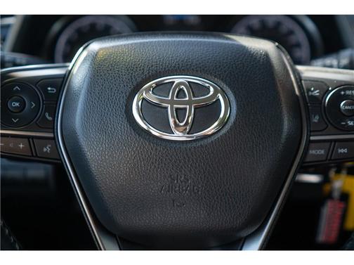 Celestial Silver Metallic 2024 Toyota Camry SE