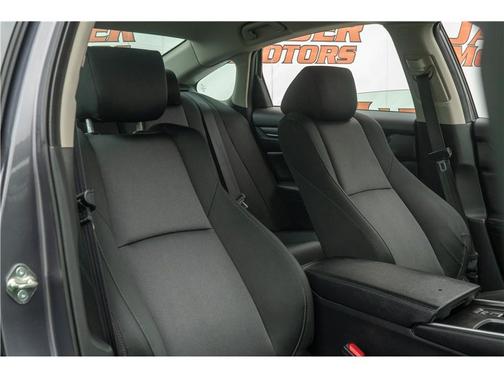 Modern Steel Metallic 2019 Honda Accord LX