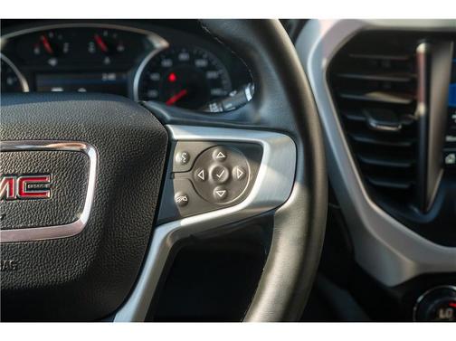 2023 GMC Acadia FWD SLT