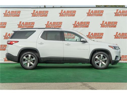 2021 Chevrolet Traverse LT Leather