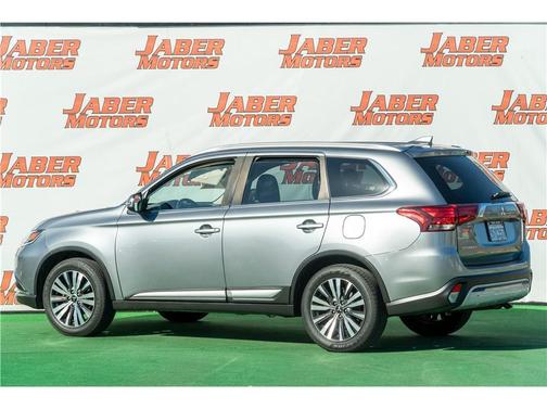 2020 Mitsubishi Outlander SP