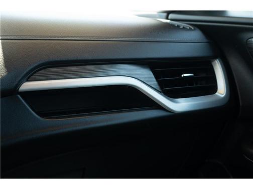 Summit White 2023 GMC Terrain SLE