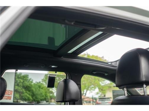 Snow White Pearl 2019 Kia Sorento SX