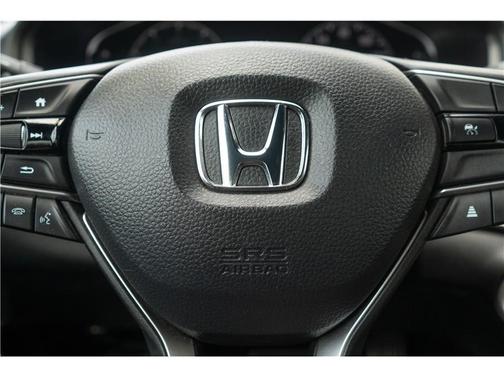 Platinum White Pearl 2022 Honda Accord Sport SE 1.5T