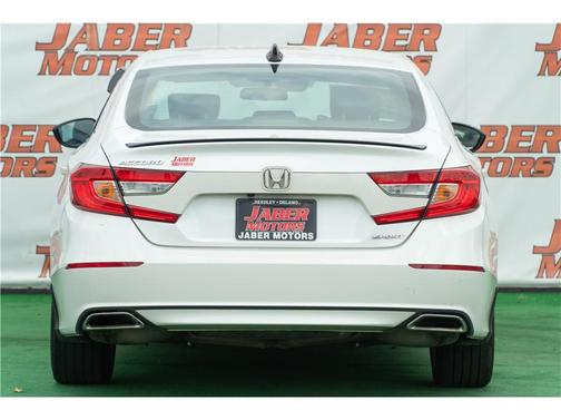 Platinum White Pearl 2022 Honda Accord Sport SE 1.5T