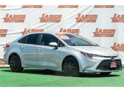 Classic Silver Metallic 2022 Toyota Corolla LE