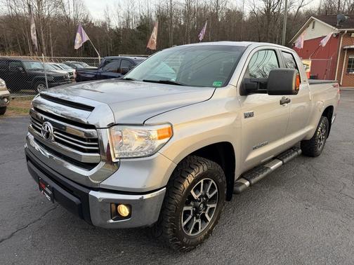 2016 Toyota Tundra SR5