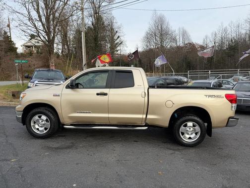 2010 Toyota Tundra Grade