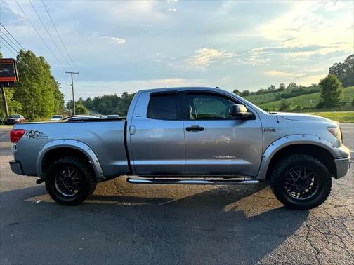 2012 Toyota Tundra Grade