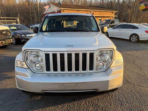 2009 Jeep Liberty Sport