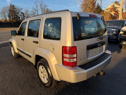 2009 Jeep Liberty Sport