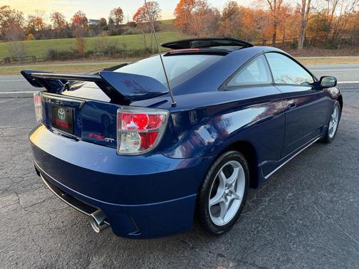 2005 Toyota Celica GT