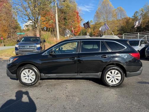 2018 Subaru Outback 2.5i Premium