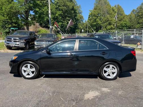 Attitude Black Metallic 2013 Toyota Camry SE