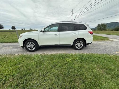 2015 Nissan Pathfinder SL