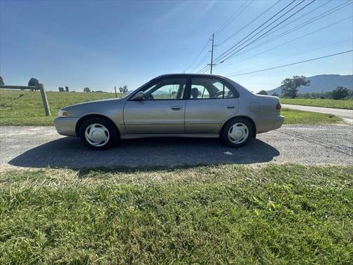 1999 Toyota Corolla LE