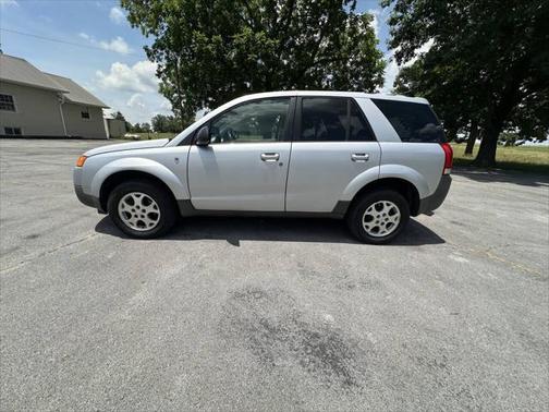 2004 Saturn Vue Base