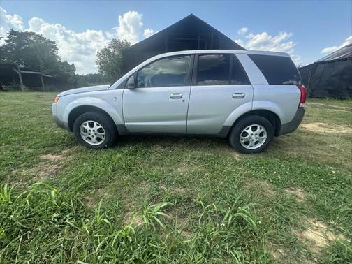 2004 Saturn Vue Base