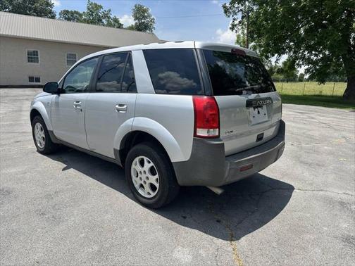 2004 Saturn Vue Base