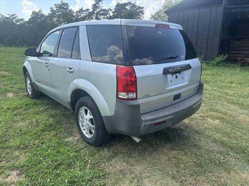 2004 Saturn Vue Base