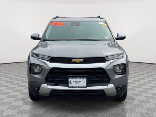 Sterling Gray Metallic 2023 Chevrolet Trailblazer LT