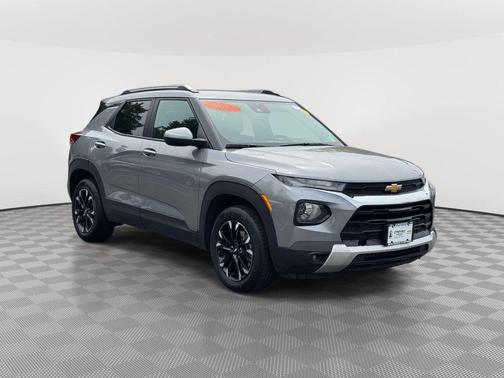 Sterling Gray Metallic 2023 Chevrolet Trailblazer LT