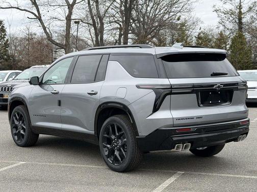Sterling Gray Metallic 2026 Chevrolet Traverse RS