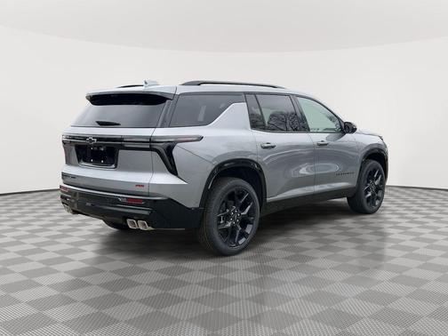 Sterling Gray Metallic 2026 Chevrolet Traverse RS