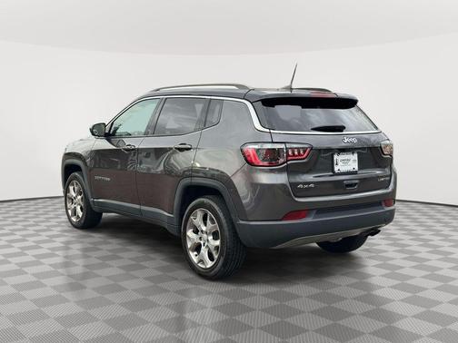 Granite Crystal Clearcoat Metallic 2022 Jeep Compass Limited