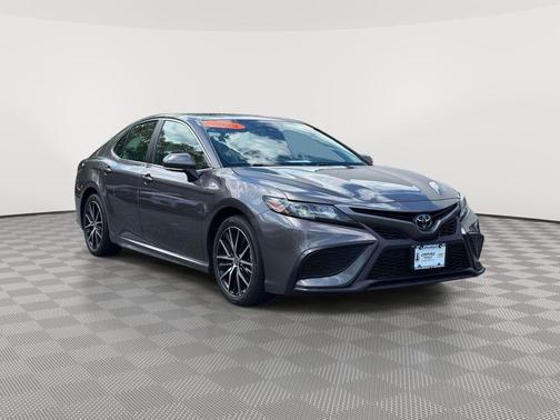 Predawn Gray Mica 2023 Toyota Camry SE