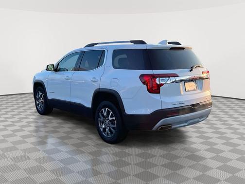 Summit White 2023 GMC Acadia SLT