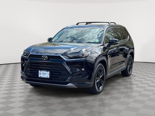 Midnight Black Metallic 2025 Toyota Grand Highlander