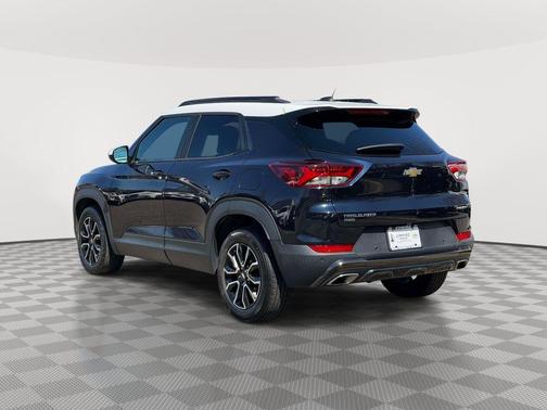 Midnight Blue Metallic 2021 Chevrolet Trailblazer ACTIV