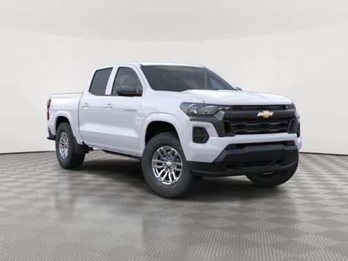 Summit White 2026 Chevrolet Colorado LT