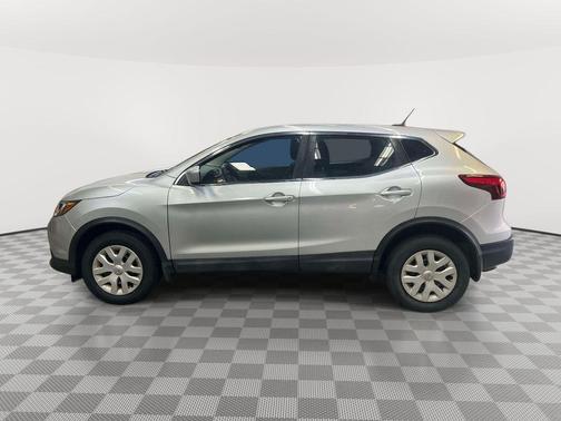 Brilliant Silver 2018 Nissan Rogue Sport S