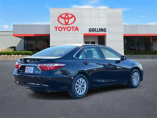 2017 Toyota Camry Hybrid LE