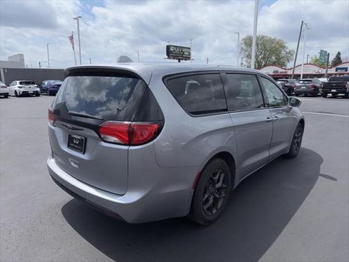 2019 Chrysler Pacifica Touring Plus