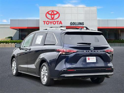 2025 Toyota Sienna Limited