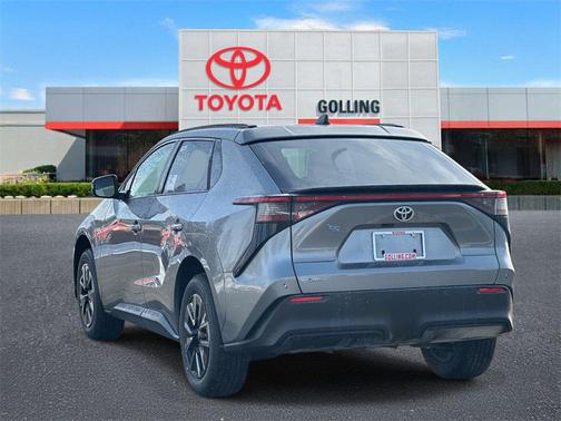 2026 Toyota bZ XLE Plus