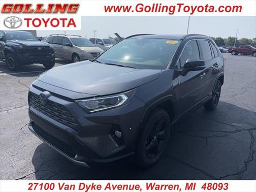 2019 Toyota RAV4 Hybrid SE