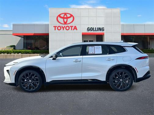 2025 Toyota Crown Signia Limited