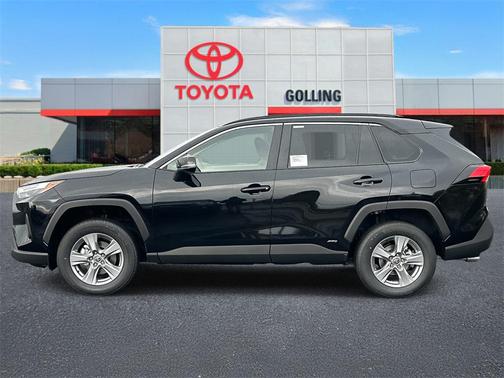 2025 Toyota RAV4 Hybrid LE