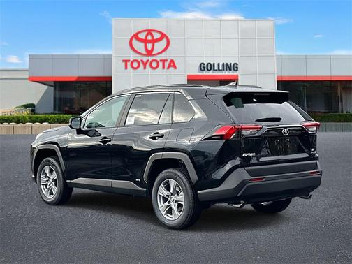 2025 Toyota RAV4 Hybrid LE