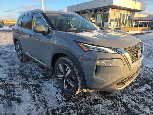 2023 Nissan Rogue SL