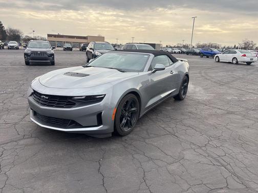 2023 Chevrolet Camaro RWD Convertible LT1
