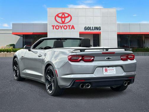 2023 Chevrolet Camaro RWD Convertible LT1